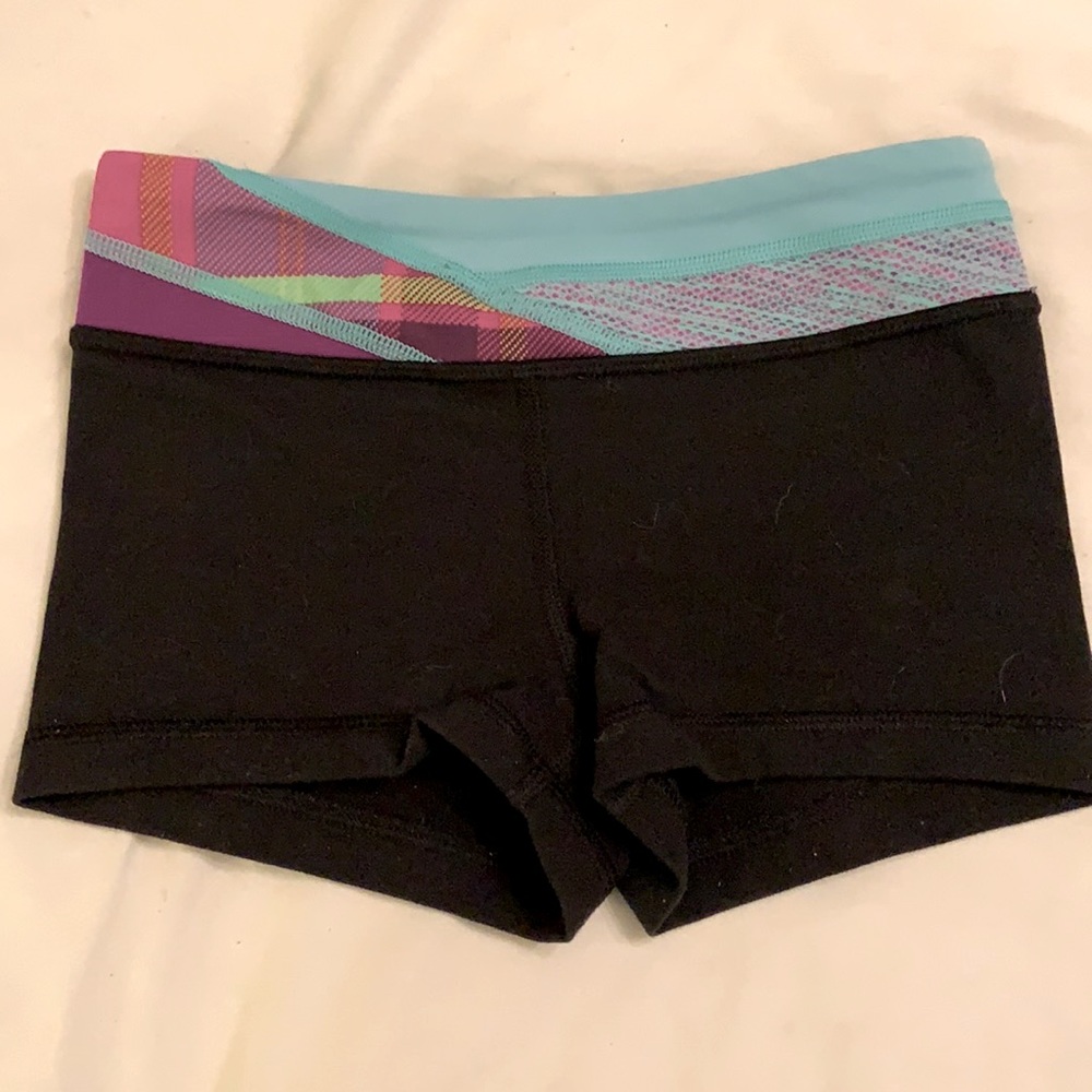Lululemon Ivivva reversible shorts NWOT